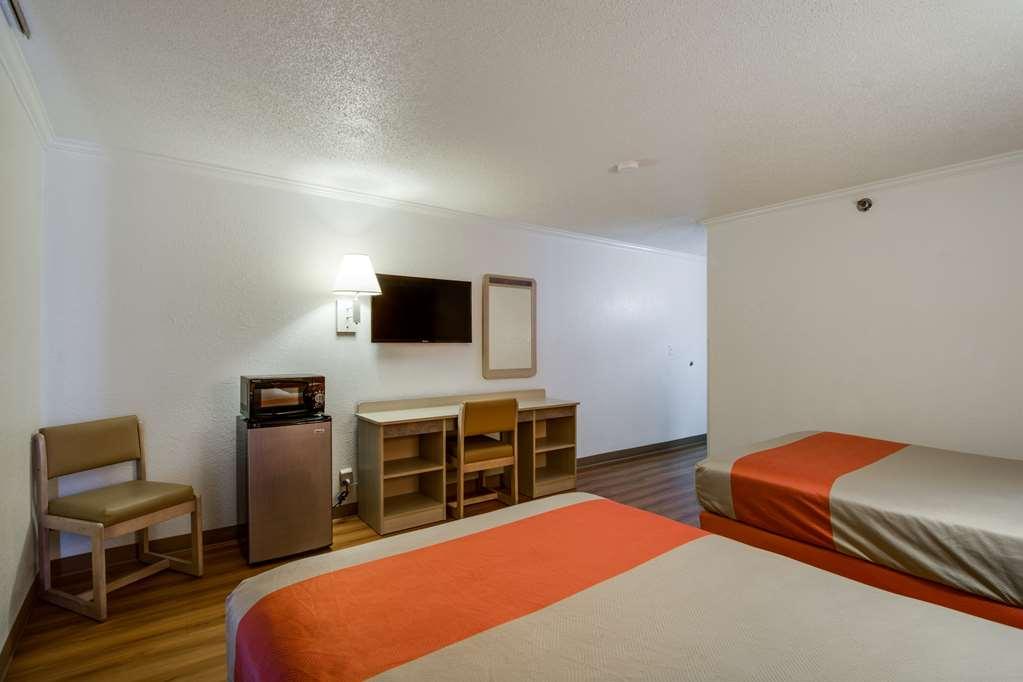Motel 6-Waukegan, Il Room photo